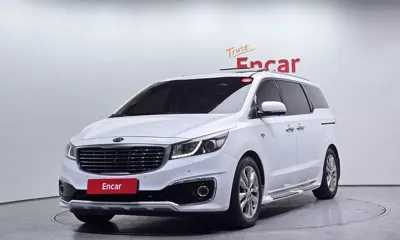 Kia Canival · 2017 год