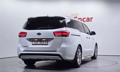 Kia Canival 2017, 186234 км, за 7159.61 USD