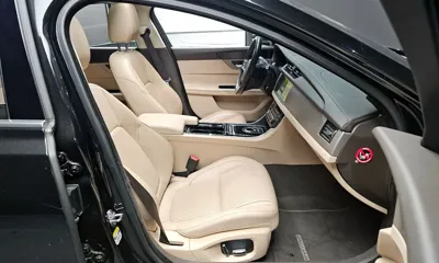 Jaguar XF 2019, 130384 км, за 6707.04 USD - фото 10