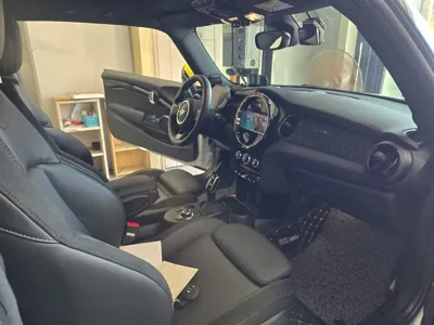 MINI Cooper 2024, 10843 км, за 19029.8 USD