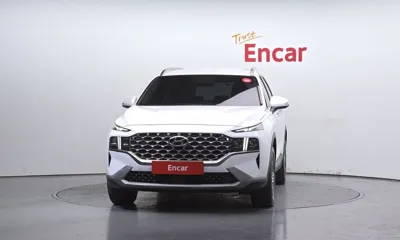 Hyundai Santafe 2023, 99351 км, за 15137.5 USD