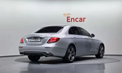 Mercedes-Benz E-Class 2018, 40223 км, за 17318.89 USD