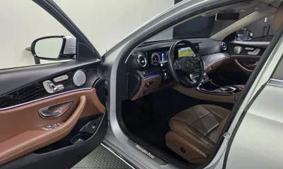 Mercedes-Benz E-Class 2018, 40223 км, за 17198.37 USD - фото 10