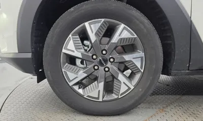 KG_Mobility_Ssangyong Torres 2026, 23141 км, за 19036.37 USD