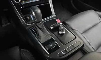 Hyundai Grandeur 2019, 108925 км, за 8467.9 USD - фото 9