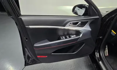 Genesis G70 2018, 187162 км, за 9780.75 USD - фото 24