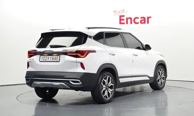 Kia Seltos 2023, 13898 км, за 14434.82 USD