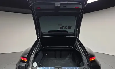 Porsche Panamera 2025, 8321 км, за 162787.19 USD - фото 20