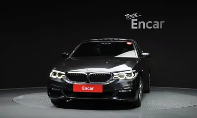 BMW 5-Series 2018, 93683 км, за 18037.66 USD