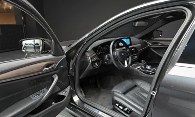 BMW 5-Series 2018, 93683 км, за 18037.66 USD - фото 10