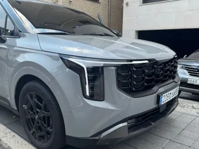 Kia Canival 2025, 360 км, за 26249.36 USD
