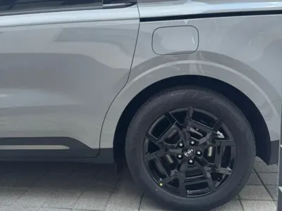 Kia Canival 2025, 360 км, за 26249.36 USD