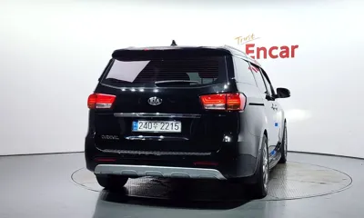 Kia Canival 2015, 161234 км, за 5244.85 USD