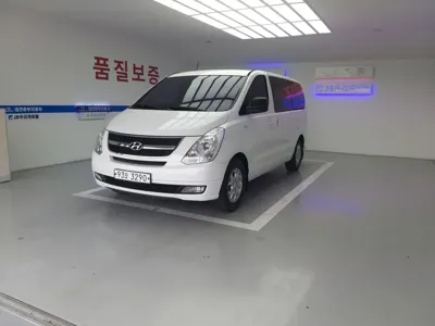 Hyundai Starex 2016, 65622 км, за 7862.57 USD