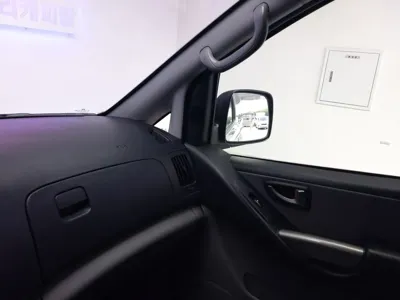Hyundai Starex 2016, 65622 км, за 7862.57 USD - фото 14