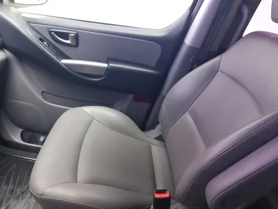 Hyundai Starex 2016, 65622 км, за 7862.57 USD - фото 18