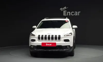 Jeep Cherokee 2017, 16122 км, за 8905.93 USD