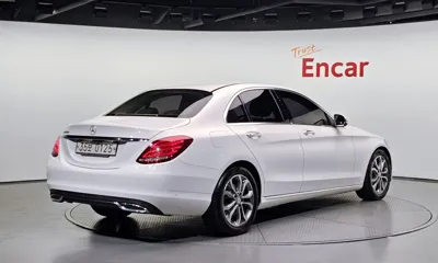 Mercedes-Benz C-Class 2016, 153558 км, за 8526.98 USD