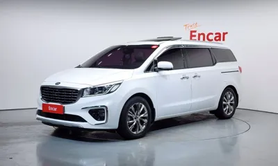 Kia Canival · 2019 год
