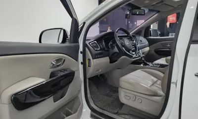 Kia Canival 2019, 155103 км, за 9117.94 USD - фото 10