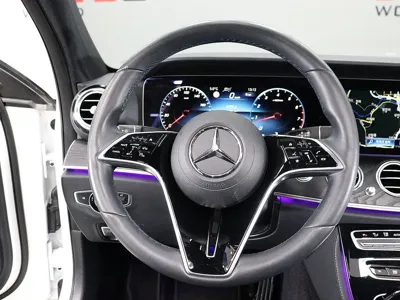 Mercedes-Benz E-Class 2023, 18507 км, за 31377.18 USD - фото 9