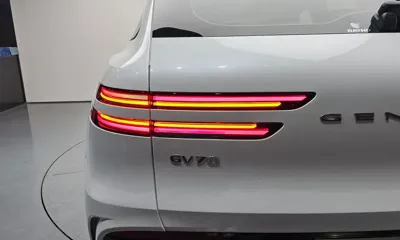 Genesis GV70 2025, 15841 км, за 39254.3 USD - фото 23