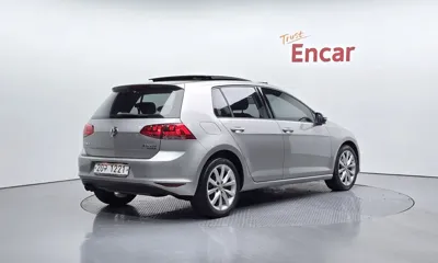 Volkswagen Golf 2013, 88254 км, за 5883.13 USD