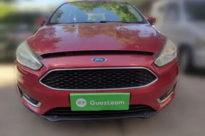 Ford Focus 2015, 104900 км, за 4899 USD