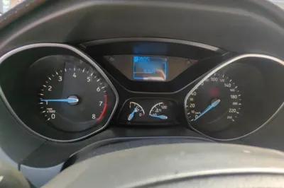 Ford Focus 2015, 104900 км, за 4899 USD - фото 10