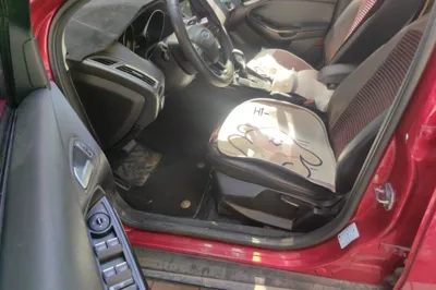Ford Focus 2015, 104900 км, за 4899 USD - фото 19
