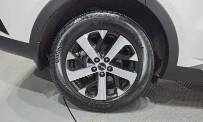 Kia Sorento 2023, 97775 км, за 17915.32 USD