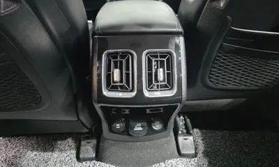 Kia Sorento 2023, 97775 км, за 17915.32 USD - фото 30