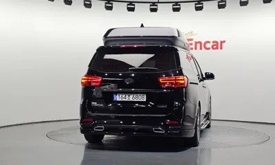 Kia Canival 2019, 156104 км, за 12800.32 USD