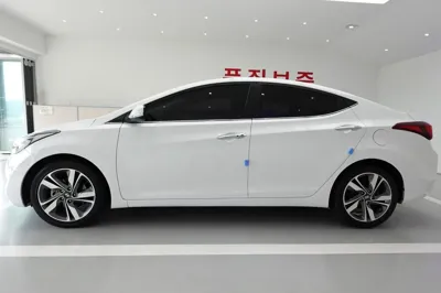Hyundai Avante 2014, 78238 км, за 4726.27 USD