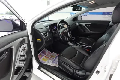 Hyundai Avante 2014, 78238 км, за 4726.27 USD - фото 8