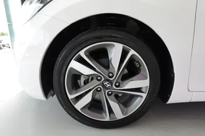 Hyundai Avante 2014, 78238 км, за 4726.27 USD - фото 20