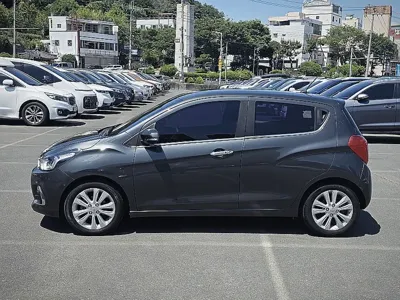 ChevroletGMDaewoo Spark 2017, 83697 км, за 3610.35 USD