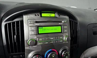 Hyundai Starex 2015, 66501 км, за 5773.78 USD - фото 19