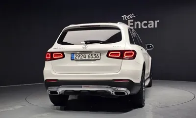 Mercedes-Benz GLC-Class 2022, 57051 км, за 29602.62 USD