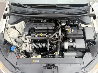Hyundai Avante 2019, 72746 км, за 8461.14 USD - фото 20
