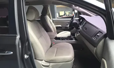 Kia Canival 2015, 94935 км, за 6826.83 USD - фото 12