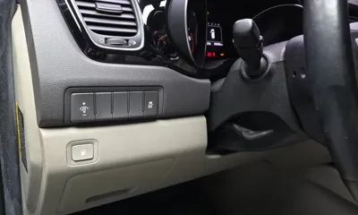 Kia Canival 2015, 94935 км, за 6826.83 USD - фото 30