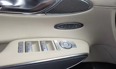 Genesis GV70 2023, 67833 км, за 27947.9 USD - фото 31