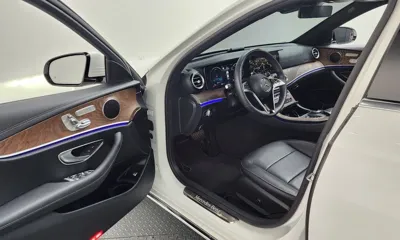 Mercedes-Benz E-Class 2023, 49767 км, за 27887.92 USD - фото 10