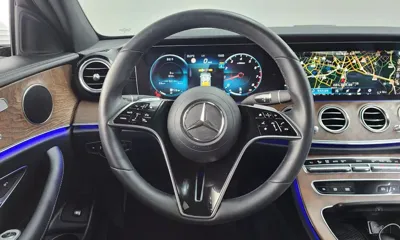 Mercedes-Benz E-Class 2023, 49767 км, за 27887.92 USD - фото 13