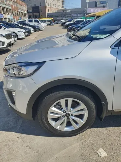 Kia Sorento 2017, 69152 км, за 10174.61 USD - фото 9