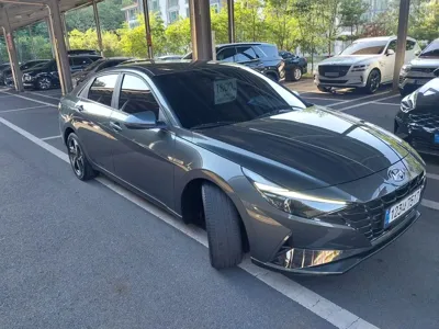Hyundai Avante 2022, 74000 км, за 11701.22 USD