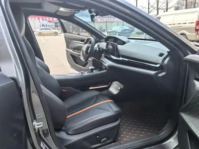 Changan UNI-V 2024, 9000 км, за 10123.41 USD - фото 6