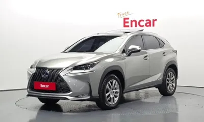 Lexus NX · 2016 год