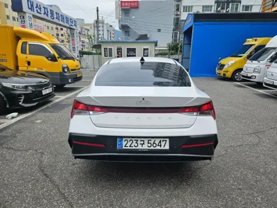 Hyundai Avante 2024, 23411 км, за 11571.21 USD